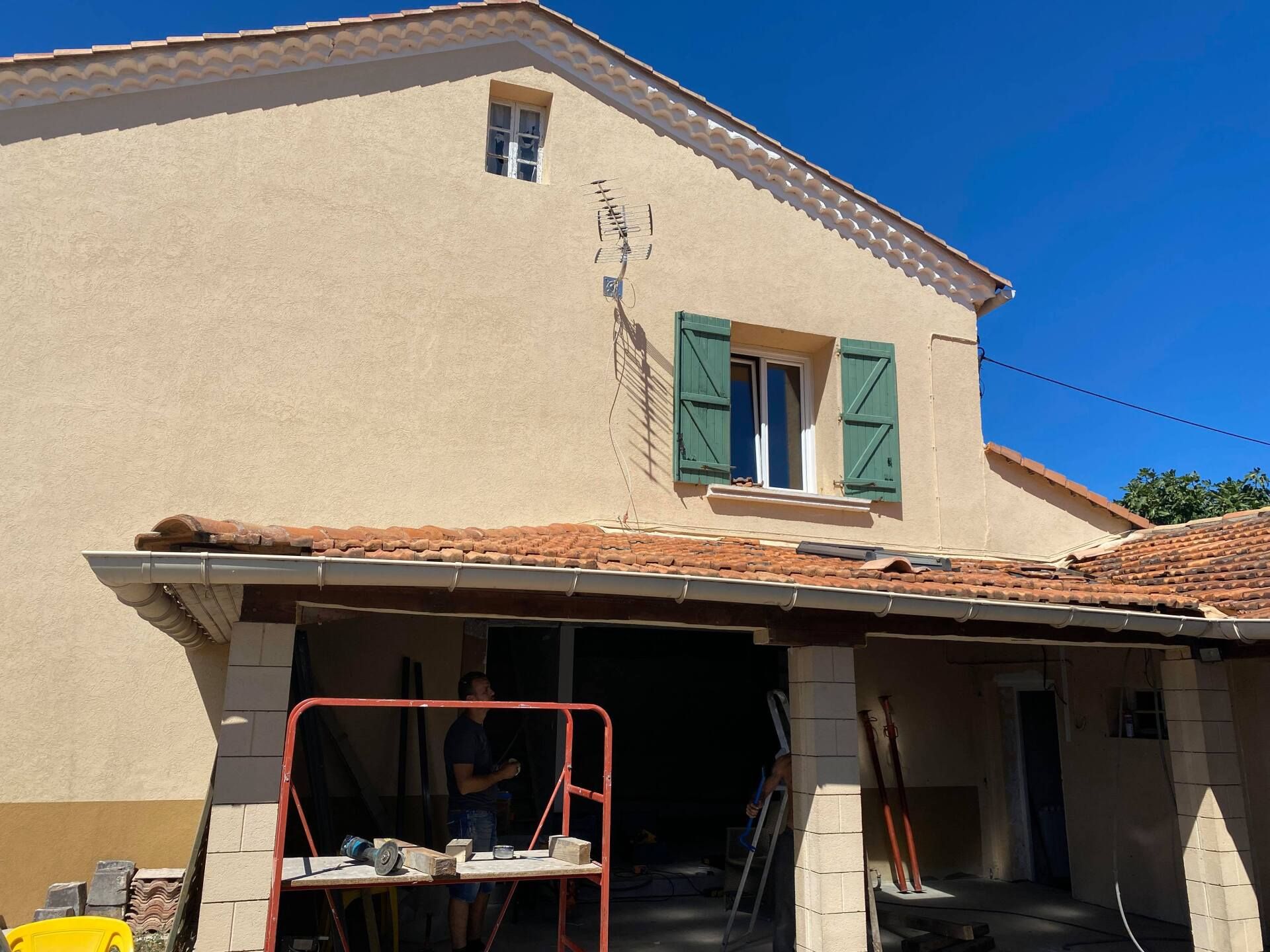 Fa&ccedil;ade r&eacute;nov&eacute;e